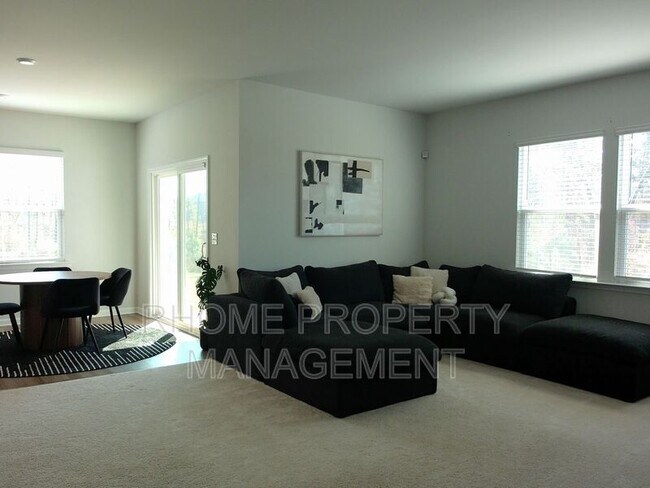 Photo - 3026 Birdsong Ave