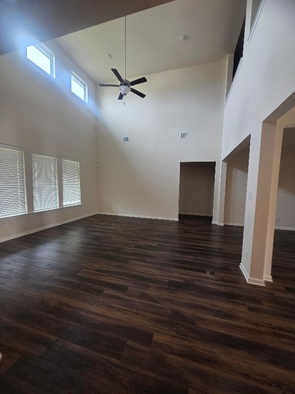 Photo - 1393 Shipyard Dr