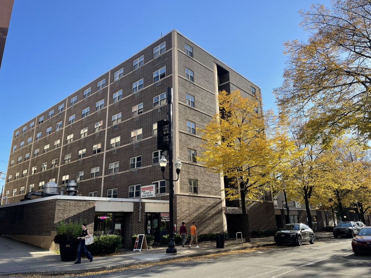 Beaver Plaza-702 - Beaver Plaza-702 Apartment Unit 702