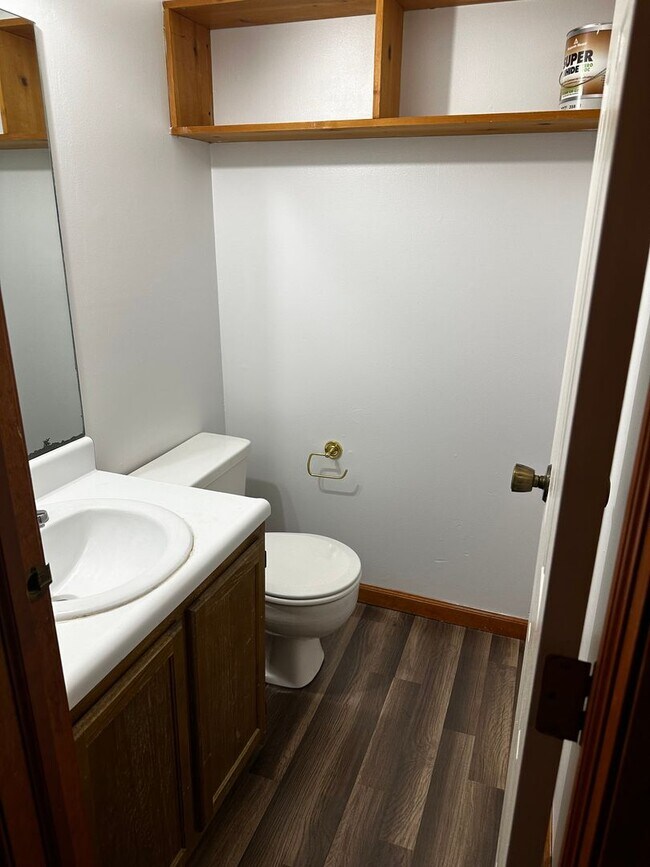 Photo - 1604 S Pinestone Ct