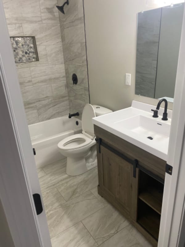 Photo - 2034 Central Dr