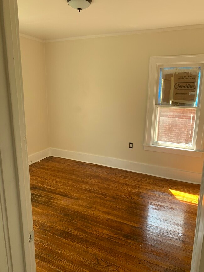 Photo - 3518 Bedford St