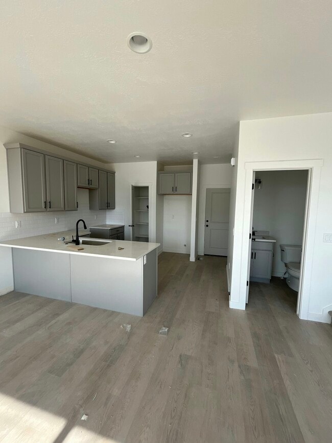 Photo - 3348 W 1570 N