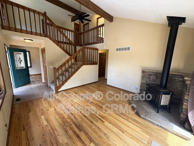Photo - 380 Ponderosa Ln