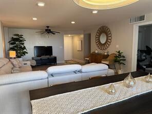 Photo - 1000 S Ocean Blvd Unidad 6N