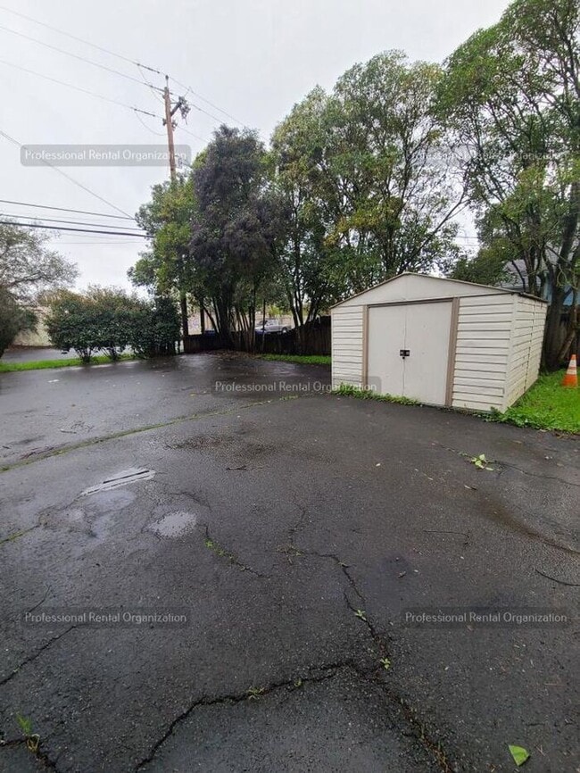 Photo - "Available Now".......... one-bedroom, one-bathroom house located in the heart of Napa Valley!!