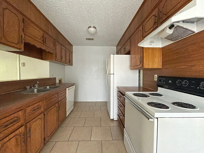 1704 Bundrant Dr Unidad A