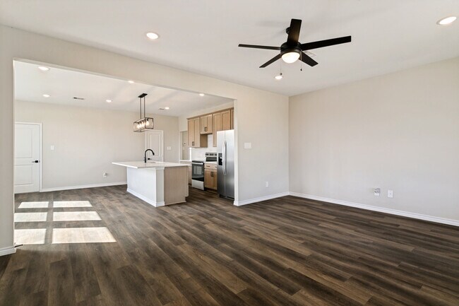 Living room - Trail Creek Village