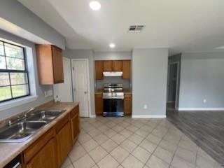 3903 Juno Dr