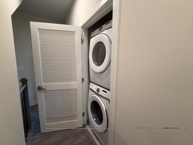 Photo - 342 Music Hall Way