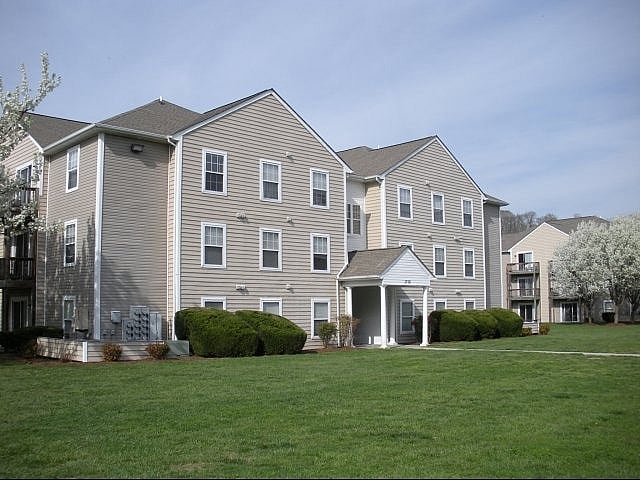 Radford Outside 1