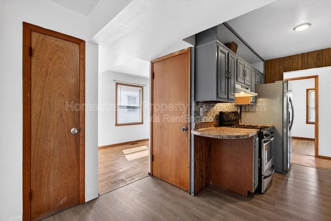 Photo - 432 Midlothian Rd
