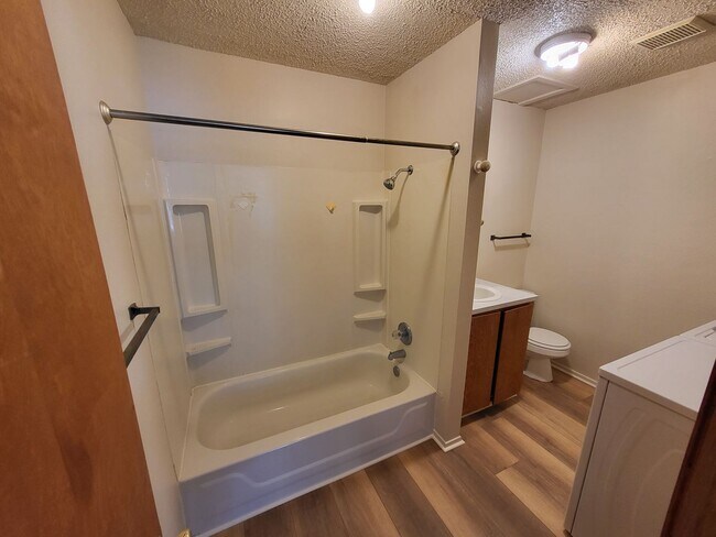 Photo - SUNSET - 409 Unit Apt A