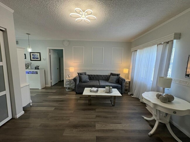 Photo - 609 NE 13th Ave Unidad 101