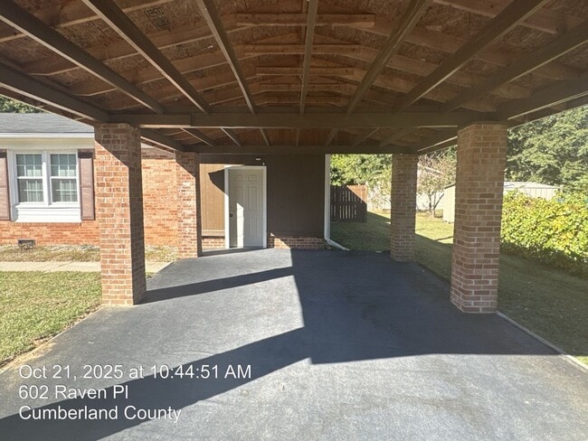 Photo - 602 Raven Pl