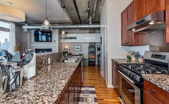 Photo - 3201 Shoshone St Unit 303b