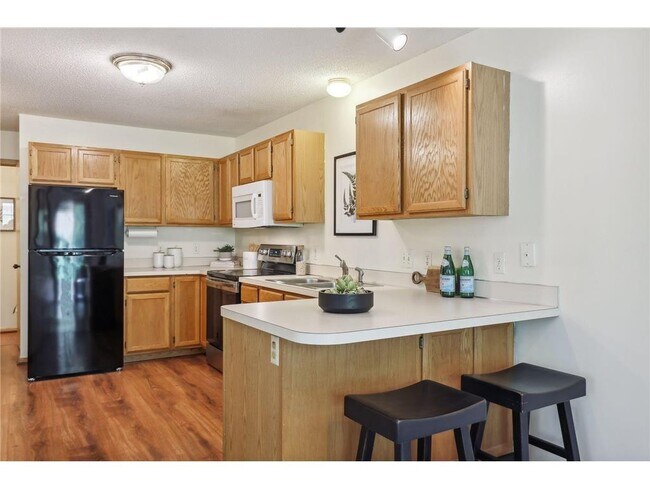 Photo - 15345 Greenhaven Ln