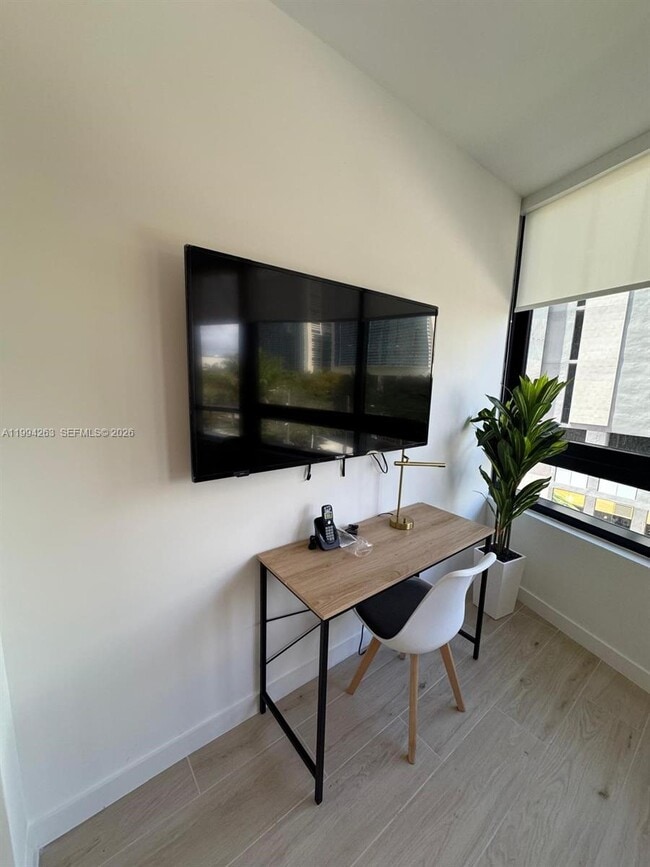 Photo - 225 N Miami Ave Unit 302