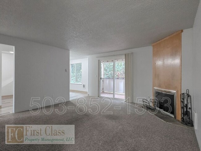 Photo - 3648 SW Beaverton Hillsdale Hwy Unit 13