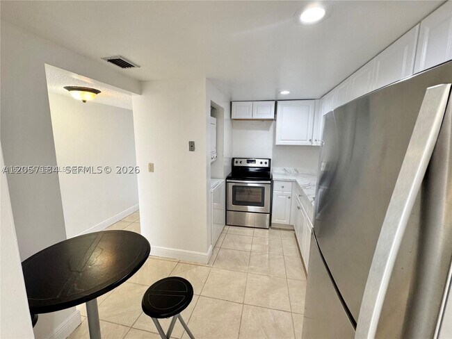 10090 NW 80th Ct Unit 1542