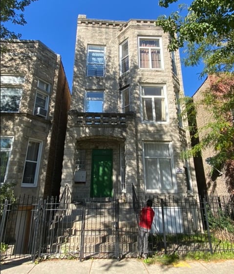 Exterior - 3314 W Monroe St Unit 1