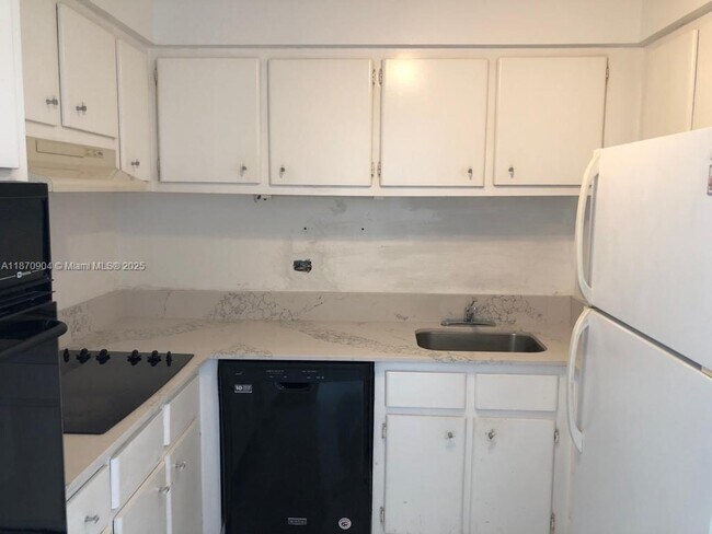 Photo - 7441 Wayne Ave Unit 5C