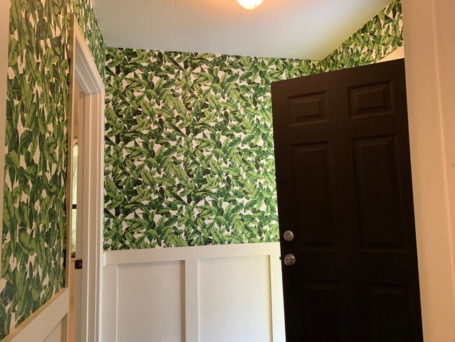 Photo - 605 W Neil Armstrong Pl