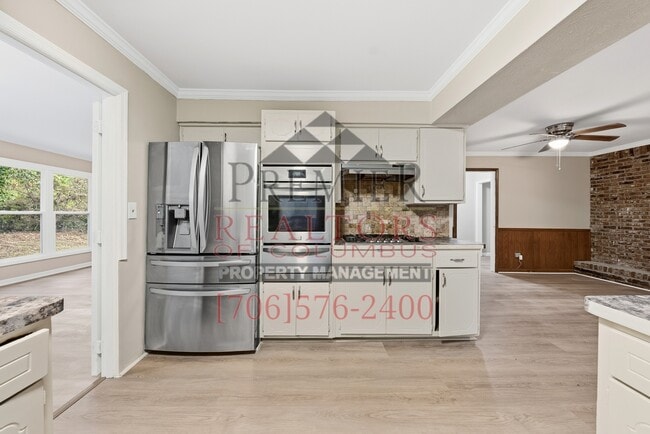 Photo - 5233 Verdun Dr