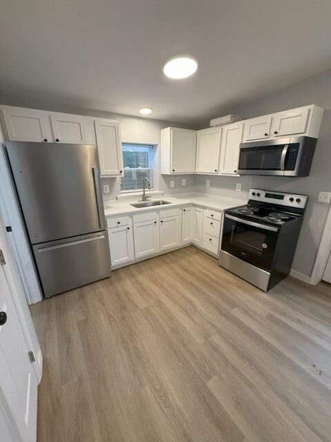 Photo - 331 Lakeside Dr