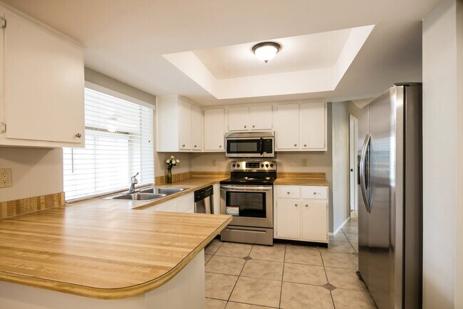 Photo - 1314 SE 16th St