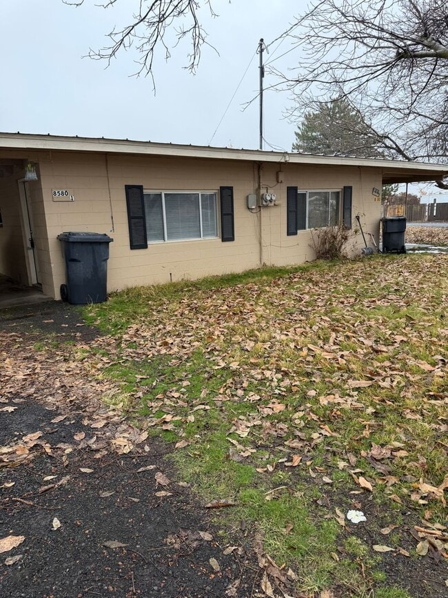 Photo - 8580 Lybbert Dr NE Unidad 1