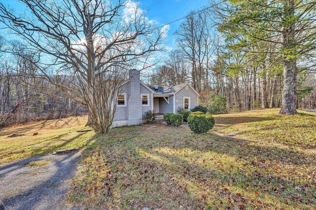 Photo - Charming Country Cottage Now Available