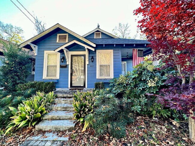 Building Photo - 2817 Columbia Ave