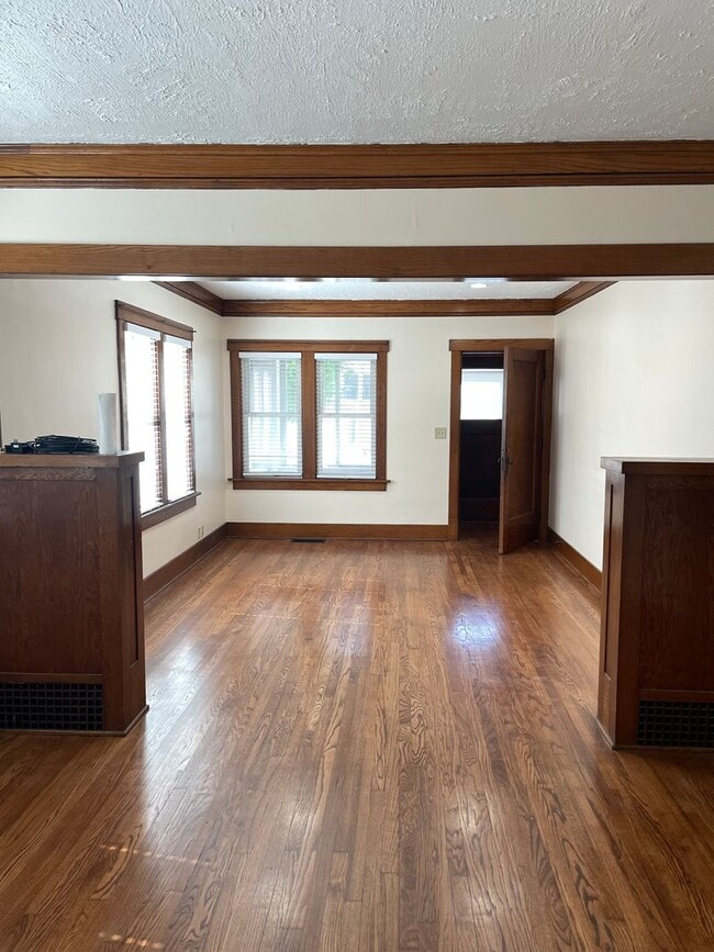 Photo - 4 Bedroom home located near UNMC