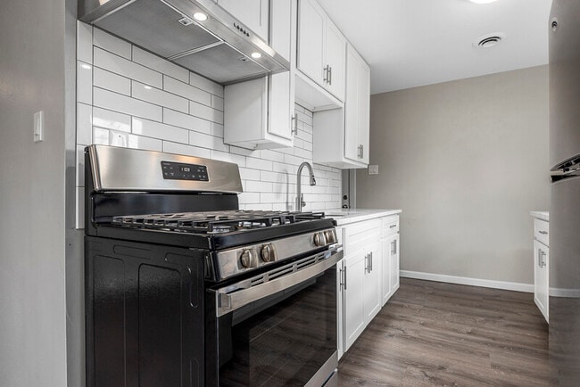 Photo - 3104 St Joachim Ln