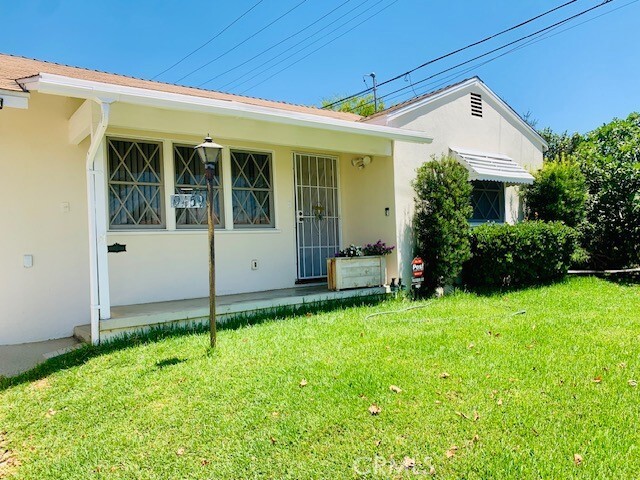 Photo - 9459 Workman Ave