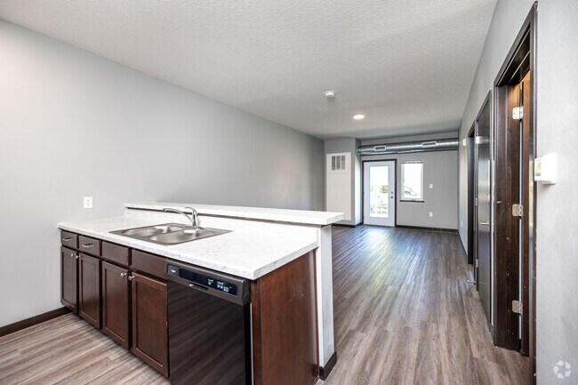1 Bedroom 1 Bathroom - 672 SF - Overview