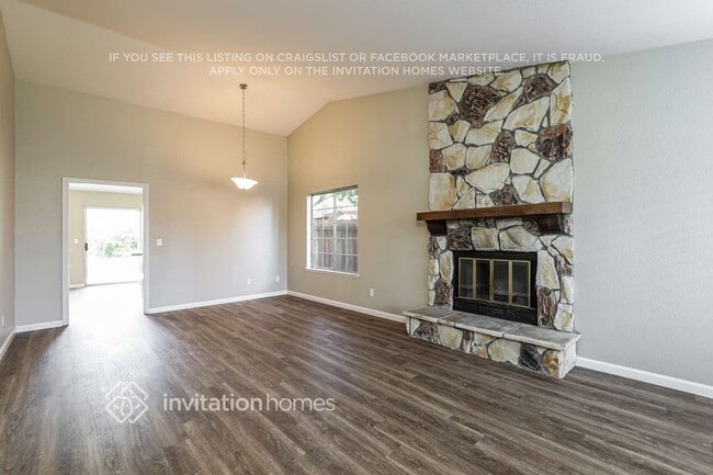 Photo - 432 Ogden Way