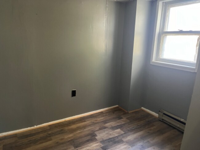 Photo - 636 Enders Ave Unit Apt 1