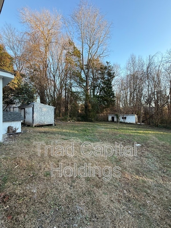 Photo - 832 E Brookline St