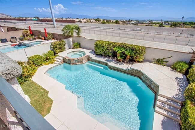 Photo - 326 Newcastle Bridge Ct