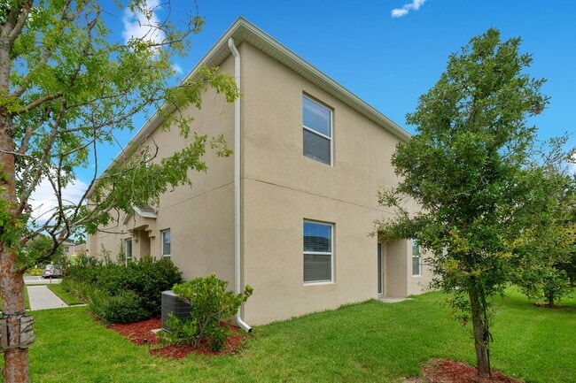 Photo - Spacious 3-Bdrm Townhome in Orlando's Gated Westwood Community - Available Now!