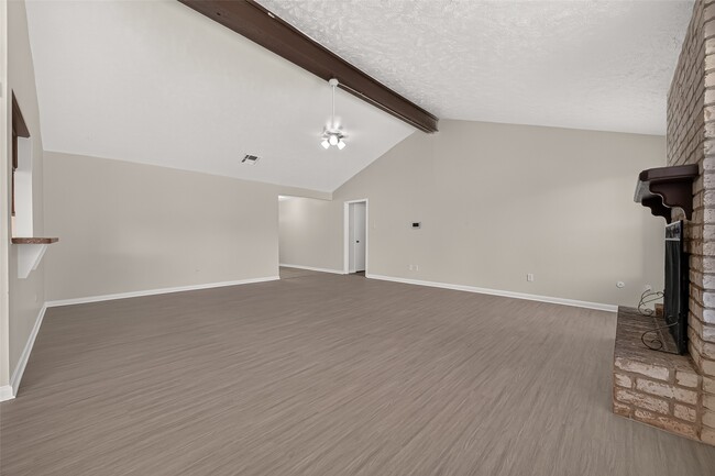Photo - 9850 Sagebud Ln