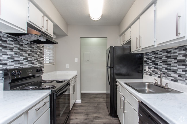 1 Br, Kitchen