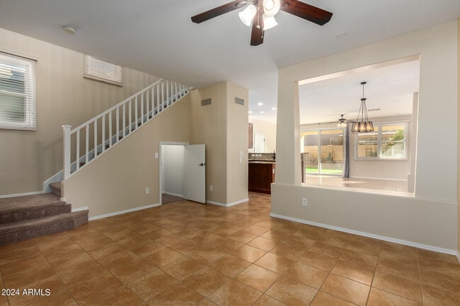 Photo - 2343 E Sunland Ave