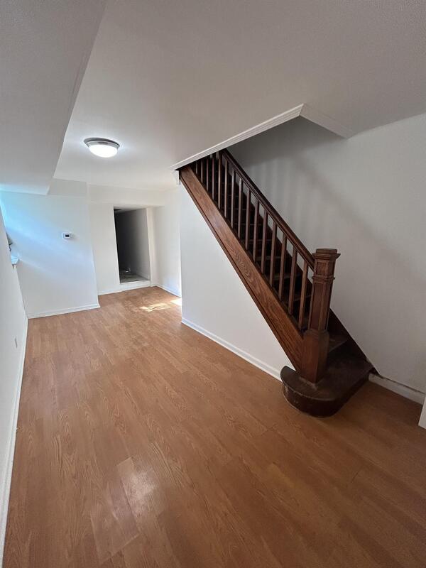 Photo - 2002 Portugal St