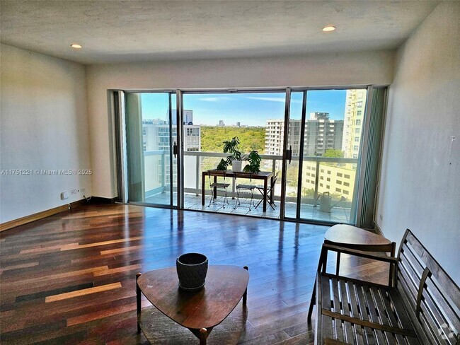 Building Photo - 2451 Brickell Ave Unit 11 Rental