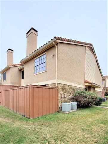 Building Photo - 4233 Madera Rd Unit 4