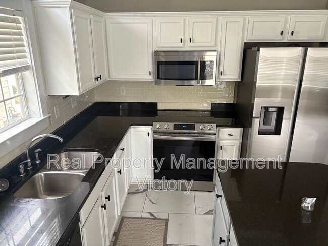 Photo - 4596 Gibson Dr