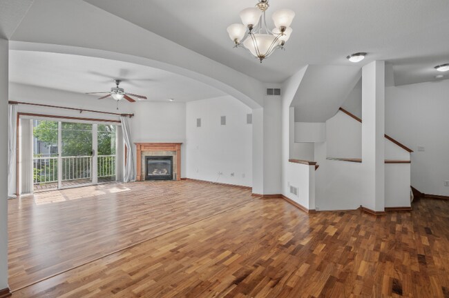 Photo - 2102 Cedar Grove Trail